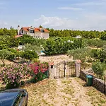Three-bedroom In * Lozovac