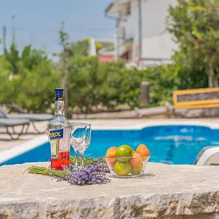 Feriehus Three-bedroom In *