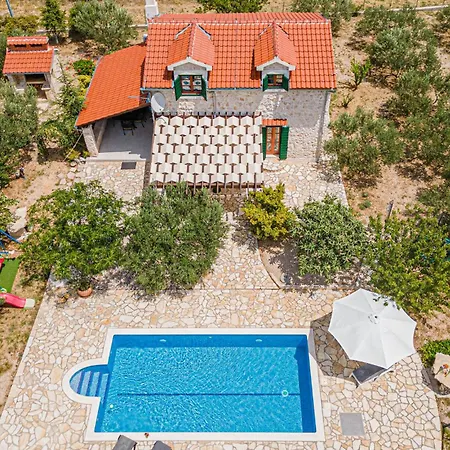 Awesome In Holiday home