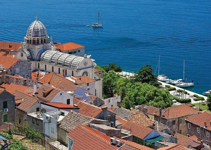 Vikendica Three-bedroom In Lozovac